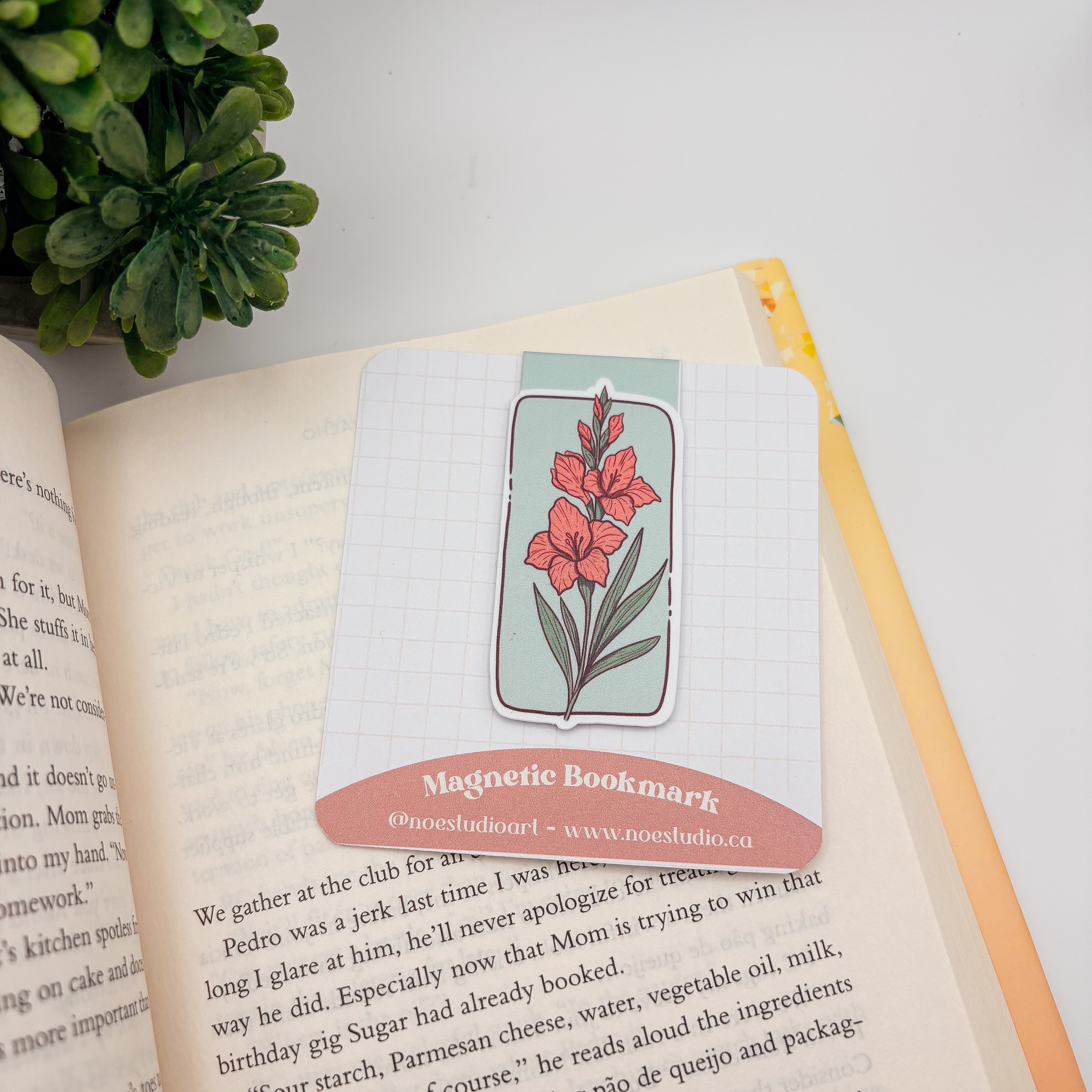 Gladiolus Magnetic Bookmark