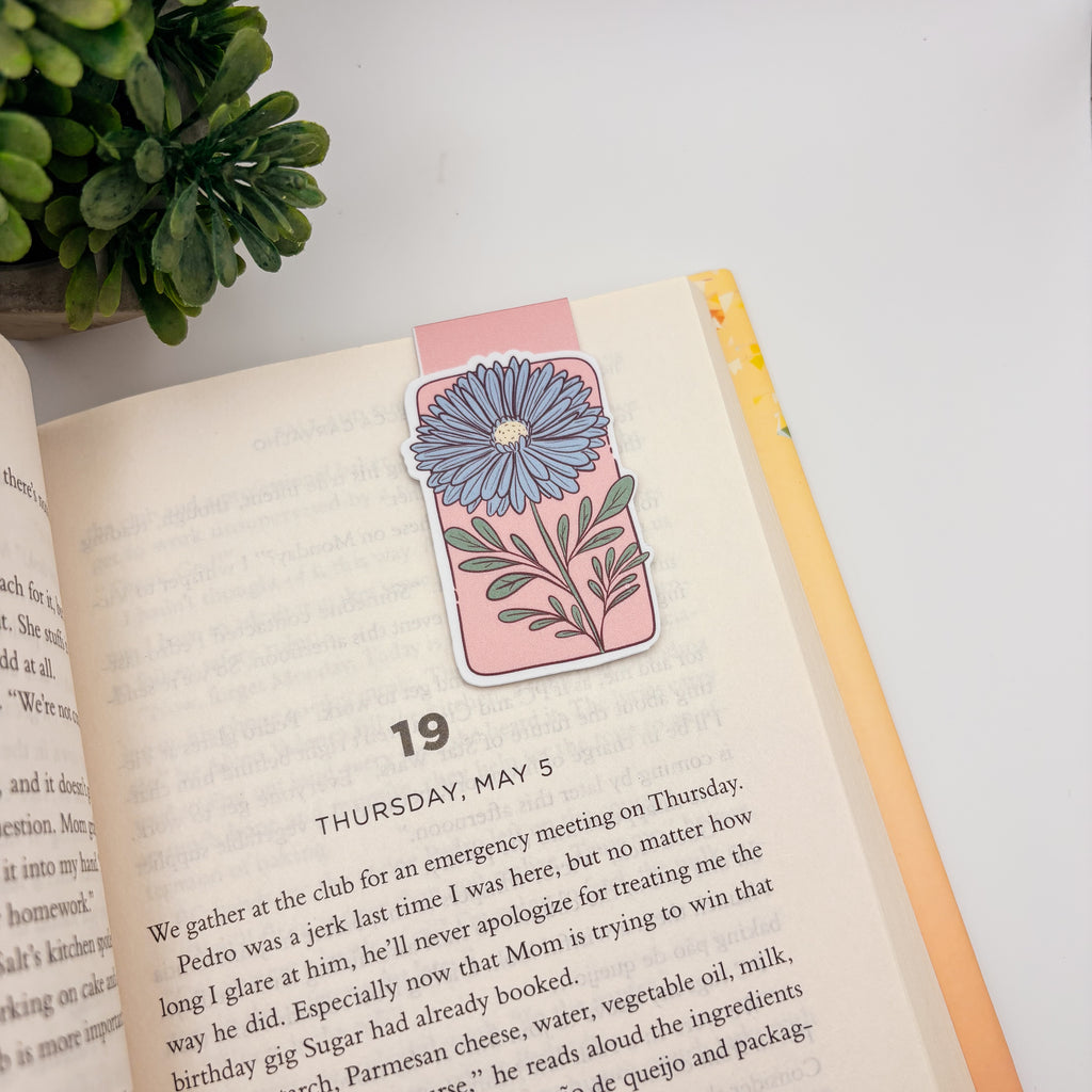 Aster Magnetic Bookmark