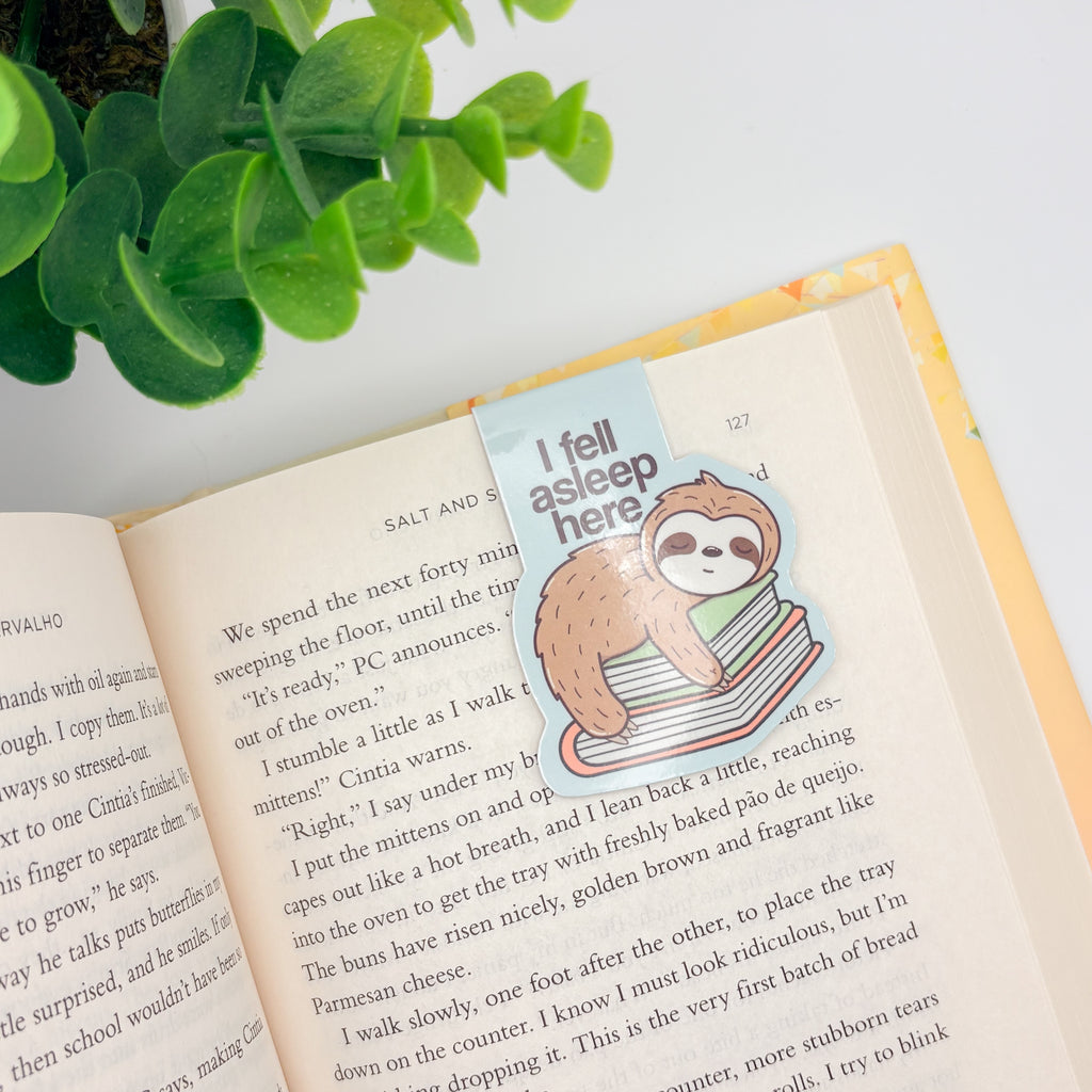 Slot Magnetic Bookmark